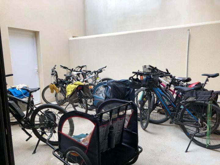 Le Logis De Virginie - Climatise Appartement Rochefort  Buitenkant foto